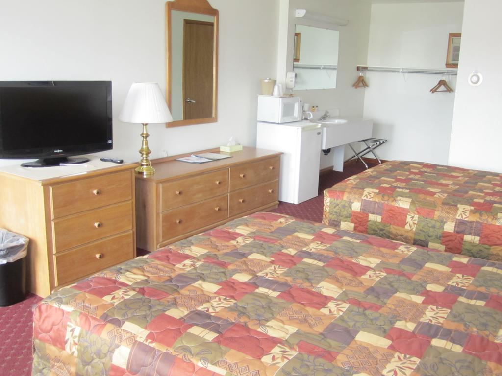 Bishops Country Inn Motel Jackman Værelse billede